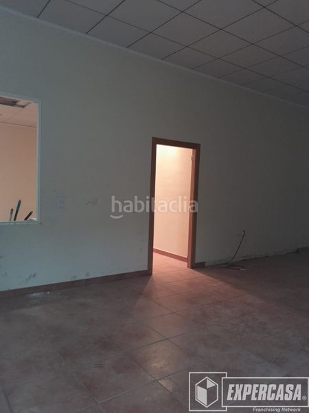 Foto 42e4f8b9-096c-477b-9b09-12f7358bc659. Rent business premise in Albal