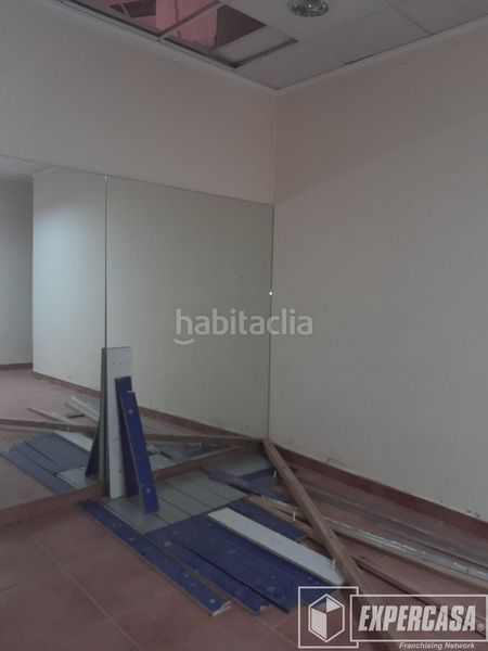 Foto d5d1c631-8afe-486d-a620-1d76ca3b8d24. Rent business premise in Albal