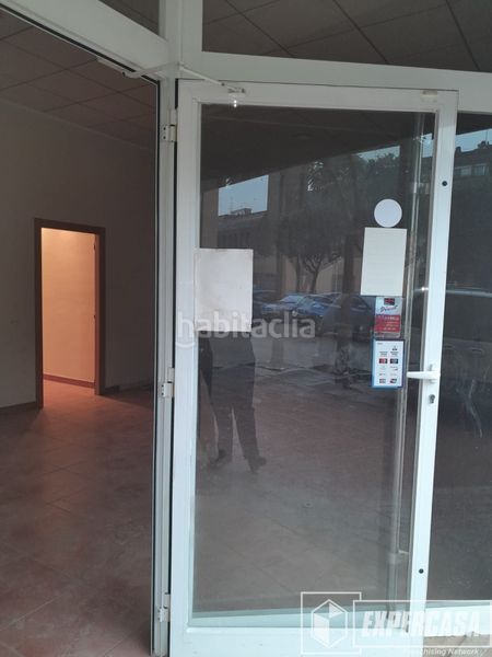 Foto f2bcaf2f-0e00-4564-8304-d0659181d9d5. Rent business premise in Albal