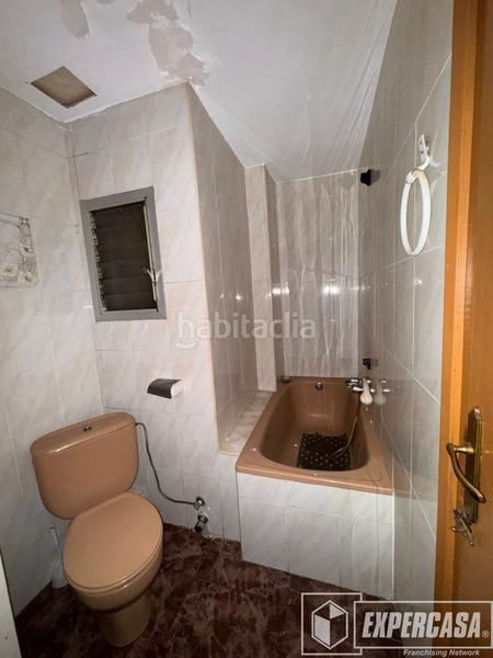 Foto a39a847d-b266-414f-8d6d-e8c0068334e3. Piso en El Castell Burjassot