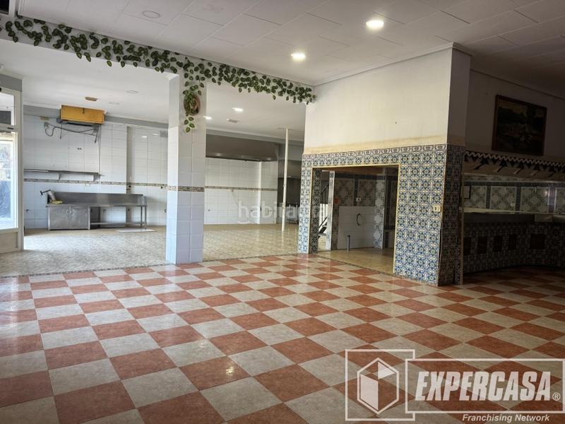 Foto 84f1b895-2dfe-4485-b7f7-1aa3ca3bab84. Local comercial en Albal