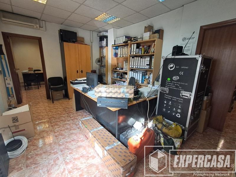 Foto 0f3c2f53-d304-4698-ae2a-c4bd2078810f. Local comercial a Sant Marcel·lí Valencia