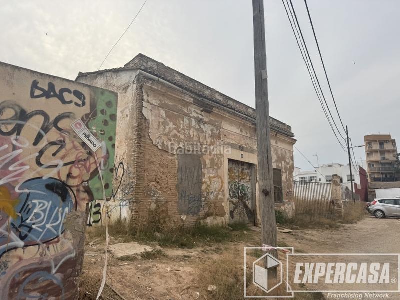 Foto a8f0375d-7442-4ff5-8b62-e671c488a228. Casa en Benimàmet Valencia