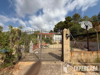 Masia a Macastre