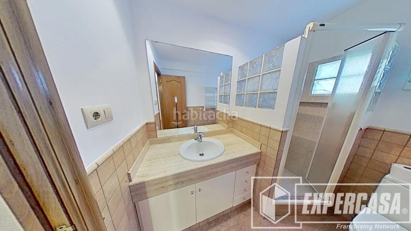 Foto 106747d2-a3fc-419a-8c18-3a4f83d349f2. Piso en Beniparrell