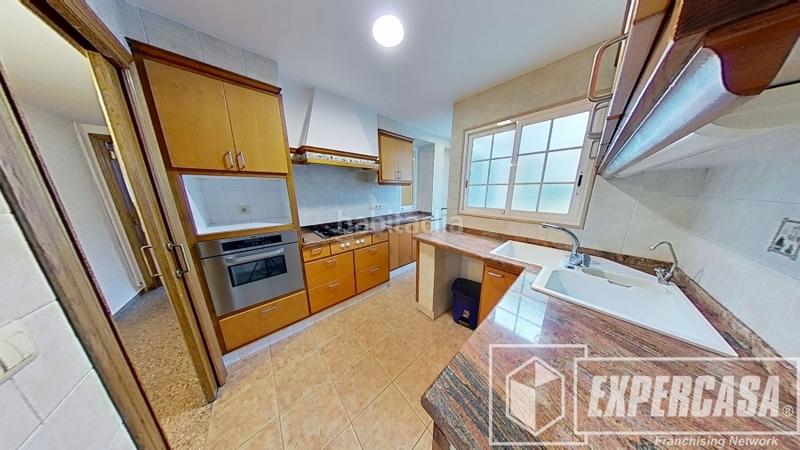 Foto 48bd44e9-9e4f-41ed-b67c-7fa1252fb242. Piso en Beniparrell