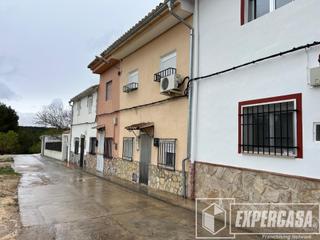 Casa adossada a Requena