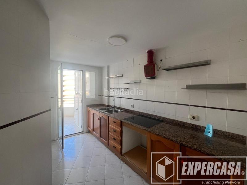 Foto 5fe066b7-b74a-407c-b3f5-5b739fbccb39. Appartamento con parcheggio piscina in El Perellonet Valencia