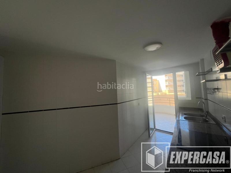 Foto 40300d6e-6c70-4448-9c86-0952da925660. Etagenwohnung mit parking pool in El Perellonet Valencia