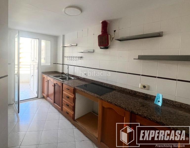 Foto 623f6639-6b35-4a36-88be-c9f2fe81bc52. Etagenwohnung mit parking pool in El Perellonet Valencia