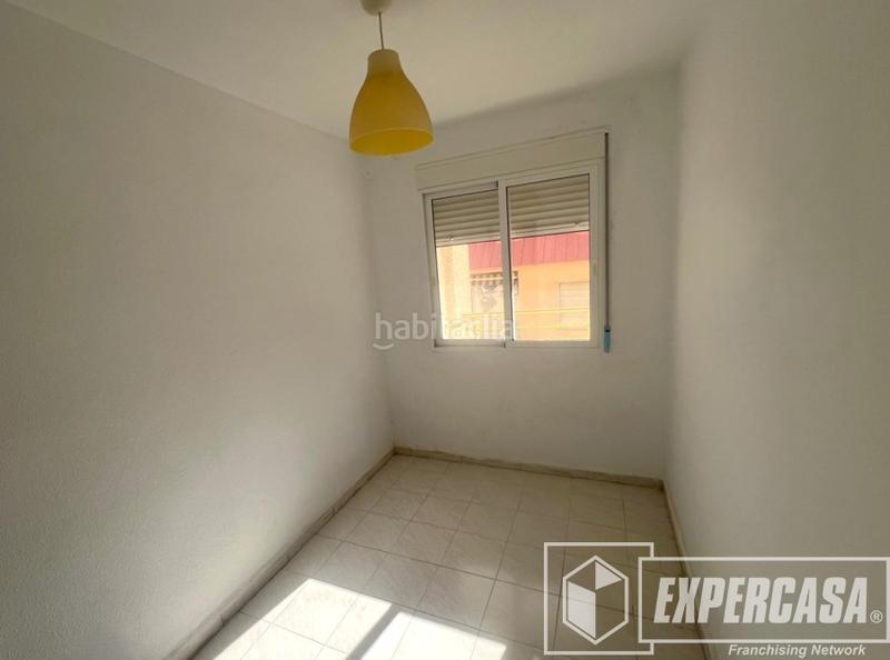 Foto 9802f572-cab8-410f-9b9c-daf236ba7d7d. Etagenwohnung mit parking pool in El Perellonet Valencia