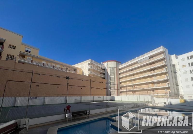 Foto 2dd86377-943f-4b3f-937c-02b1e1e3c79c. Flat with parking pool in El Perellonet Valencia
