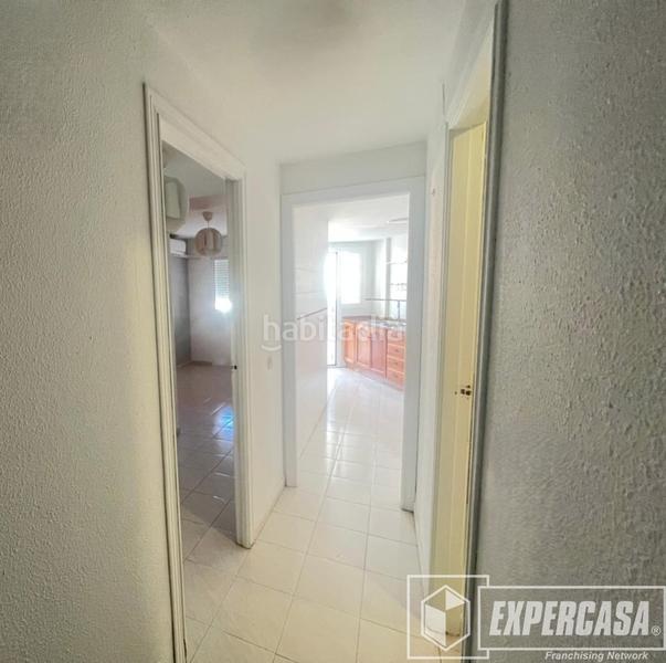 Foto e40a80fb-b1ae-4ad8-b7c0-1a38e8c57b9c. Flat with parking pool in El Perellonet Valencia