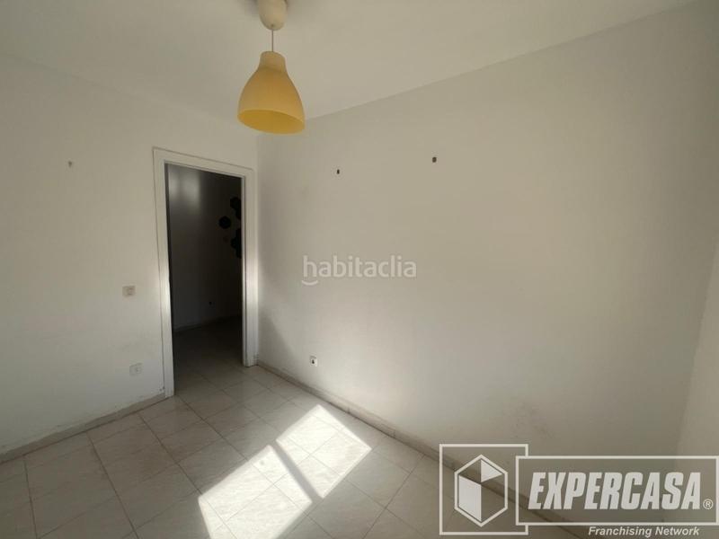 Foto 0fa137bf-200f-49f2-a49c-d7b5386f9ae7. Pis amb aparcament piscina a El Perellonet Valencia