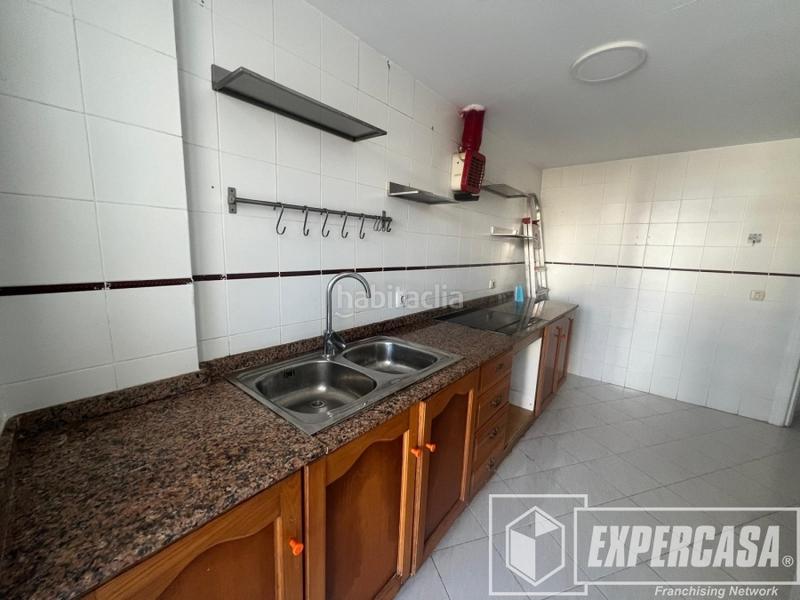 Foto 74e391fb-6361-4b84-82c1-88ebaf573678. Piso en El Perellonet Valencia