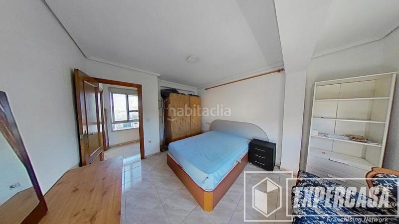 Foto 41ba588b-754f-40ef-abdb-67b85d302c3c. Piso en Albal
