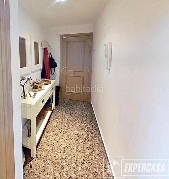 Foto b5cec1d3-fa1c-4af6-89bd-21d68358de51. Etagenwohnung mit parking in Centro Bétera