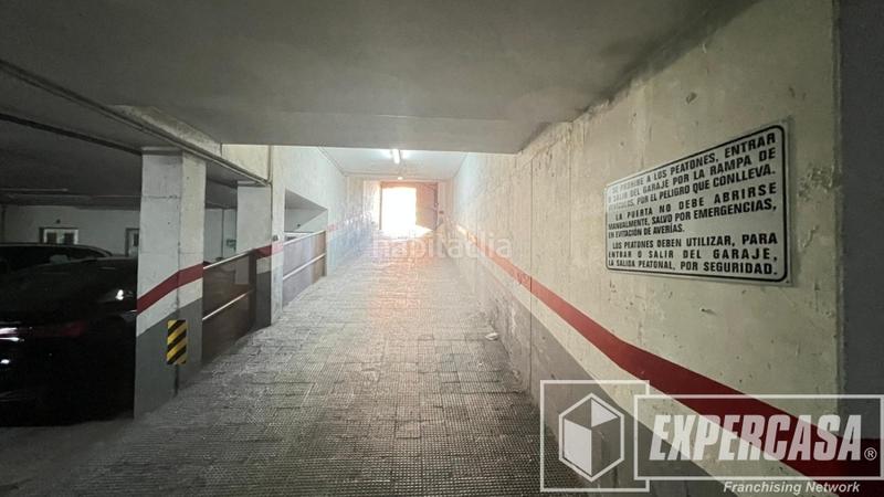 Foto 40e67784-cd21-4396-b782-fbd5003d56dc. Parking coche en calle san vicente martir 377 en Camí Reial Valencia