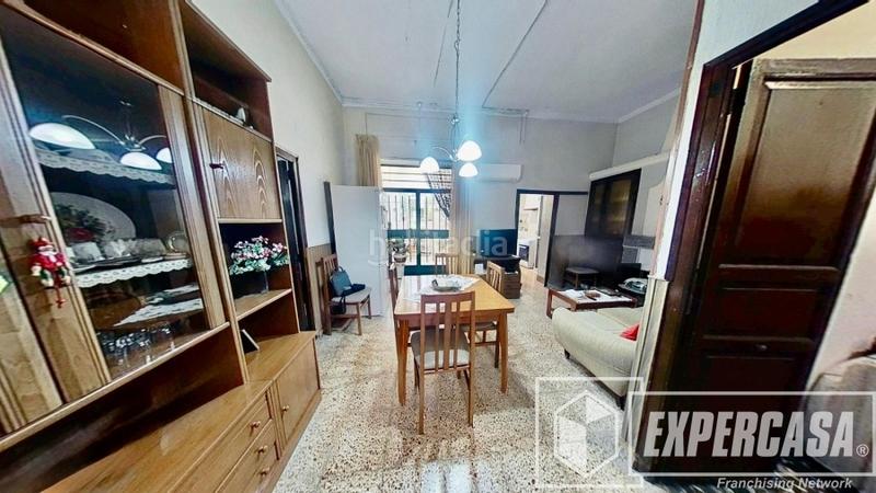 Foto ec1e352a-1c7b-4ac9-a873-b575a3d2e056. Haus in Zona Cantereria Burjassot