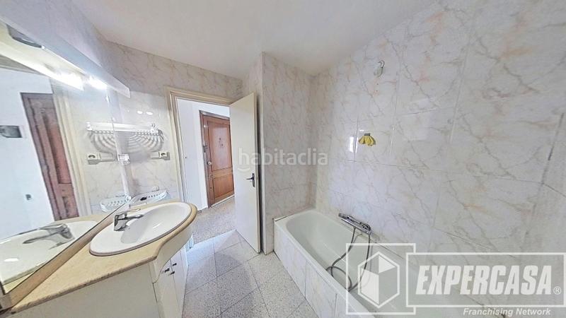 Foto 424ee5ed-bd62-422e-b4dc-e4842bdf2127. Appartamento in El Mercat Valencia