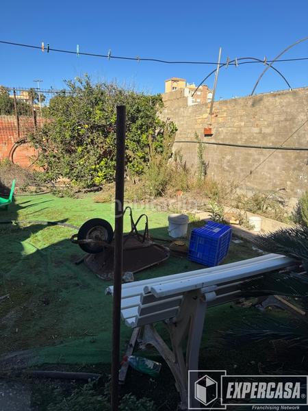 Foto 177be44c-0677-4e8e-921f-bfc344b4b3fb. Casa adosada en Les Palmeres Sueca