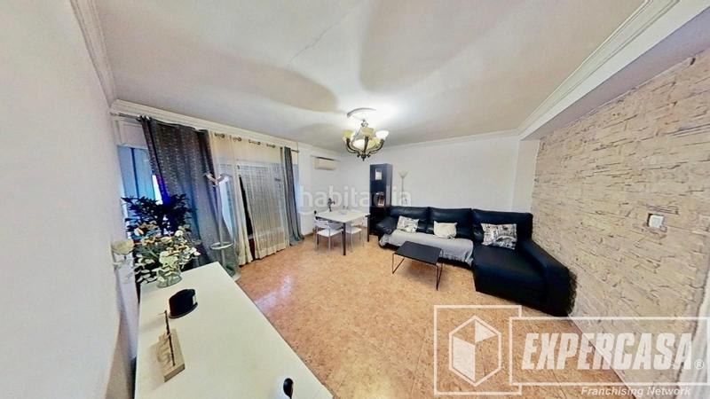 Foto 619fe25f-d7b7-43ed-a4bc-fffe804621e4. Piso en Benimàmet Valencia