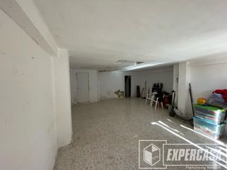 Business premise in Centro