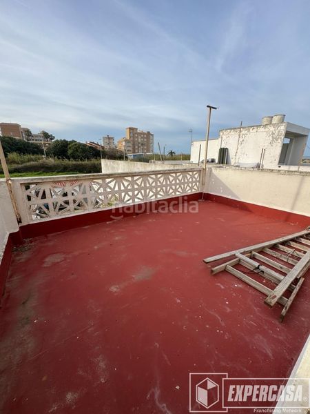 Foto 971435ad-b841-403c-b599-de9e34be779b. Xalet a Les Palmeres Sueca
