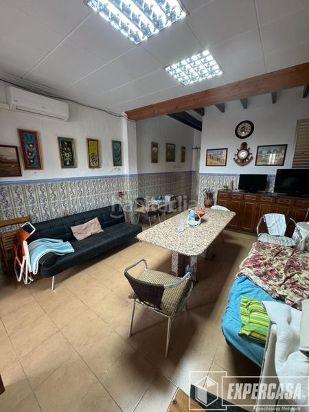 Foto d0ea9fe9-052b-487a-9fb6-b02cd968017b. Xalet a Les Palmeres Sueca