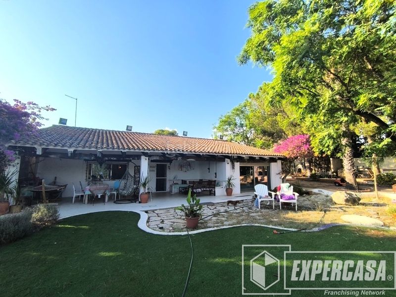 Foto 556745b2-07fe-42ac-a1c4-d07a90e72f9f. Chalet en La Conarda-Montesano Bétera