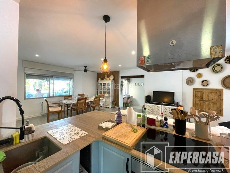 Foto d9f6e89a-21bd-4c7b-97bd-dba75d73dbd5. Chalet en La Conarda-Montesano Bétera
