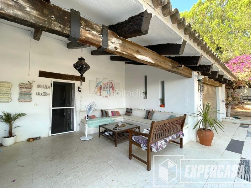 Foto e38ce783-50bd-4981-8000-e3719904d297. Chalet en La Conarda-Montesano Bétera