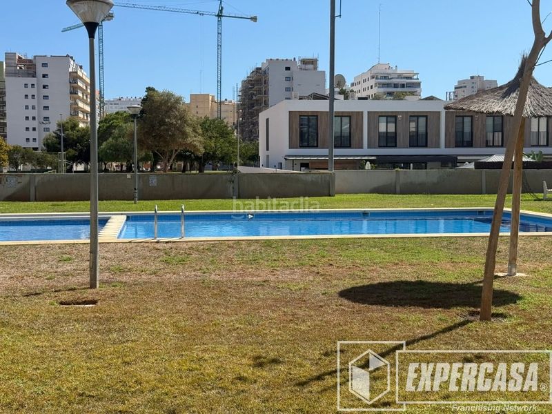 Foto 987b0994-44b1-42f8-a0ce-cab3cbac1373. Casa amb aparcament a Platja de la Pobla de Farnals Pobla de Farnals (la)