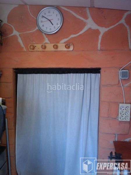 Foto 82d15eb2-b1c2-4bdb-9151-77cbdb0c7ecd. Pis a Beniparrell