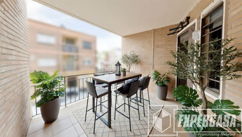 Foto 136b390f-f5d7-4472-8964-b996e47ee0c7. Pis a Benimàmet Valencia