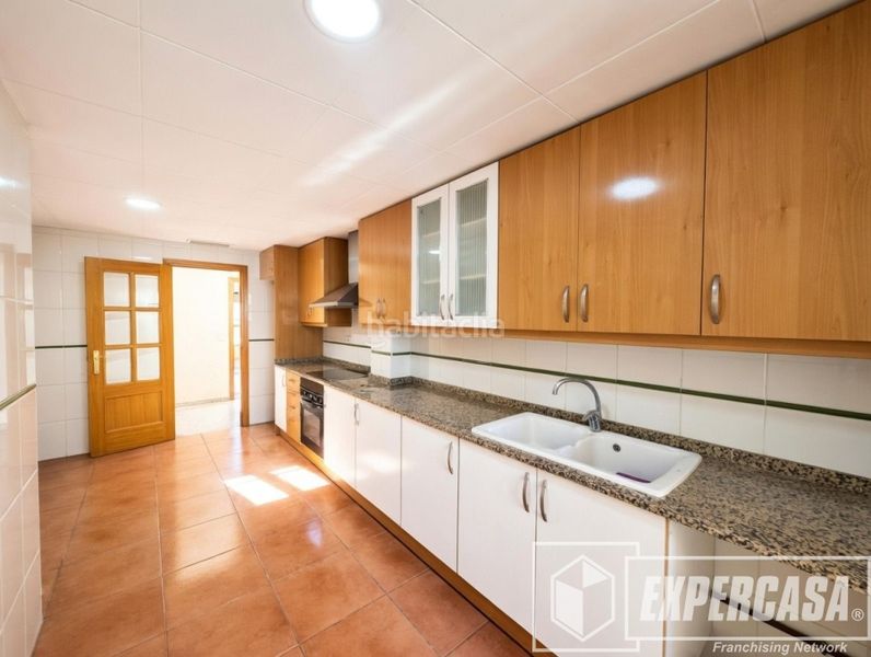 Foto 20731ead-70a7-4306-9f97-b9db8ecba59e. Pis amb aparcament a Benimàmet Valencia