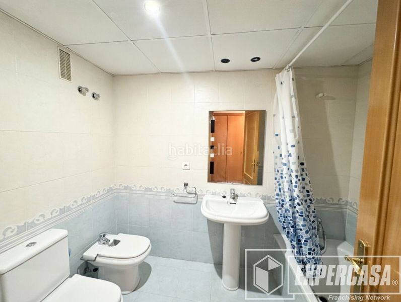 Foto 9c2cf74e-e857-4d64-86e2-7c5538527495. Pis amb aparcament a Benimàmet Valencia