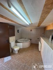 Chalet in Urbanización los lagos/alginet 1009