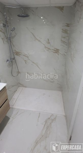 Foto b8117225-3ab4-44c5-a689-2eb0fbf8e6f7. Piso en calle conde berbedel 7 en Centro Bétera