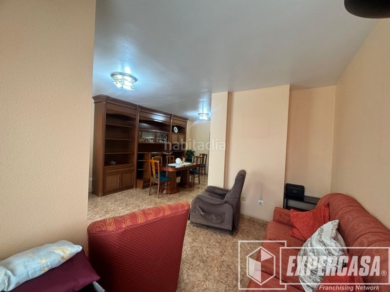 Foto 68f2a751-d7ad-4996-9e45-03896ca41ade. Pis a Albal