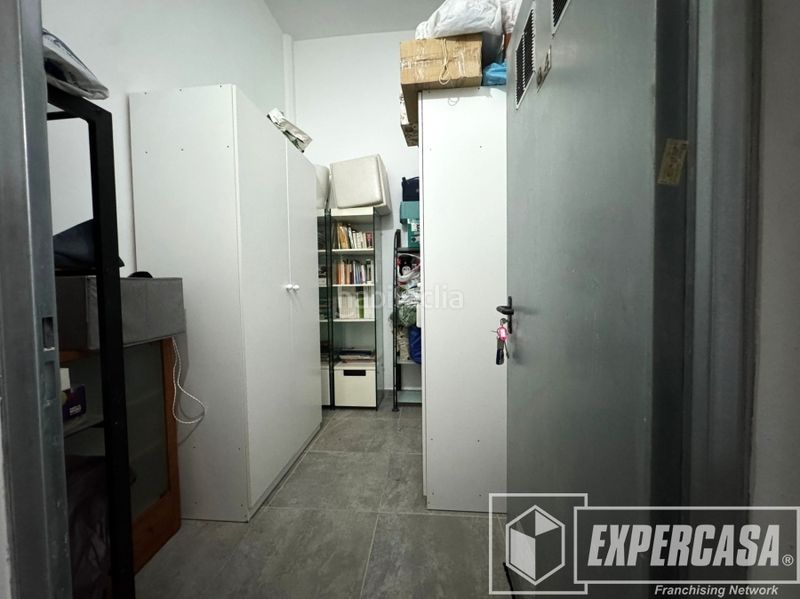 Foto ad003a9e-a231-4051-8d71-8285e40771b3. Pis amb aparcament a La Llum Valencia