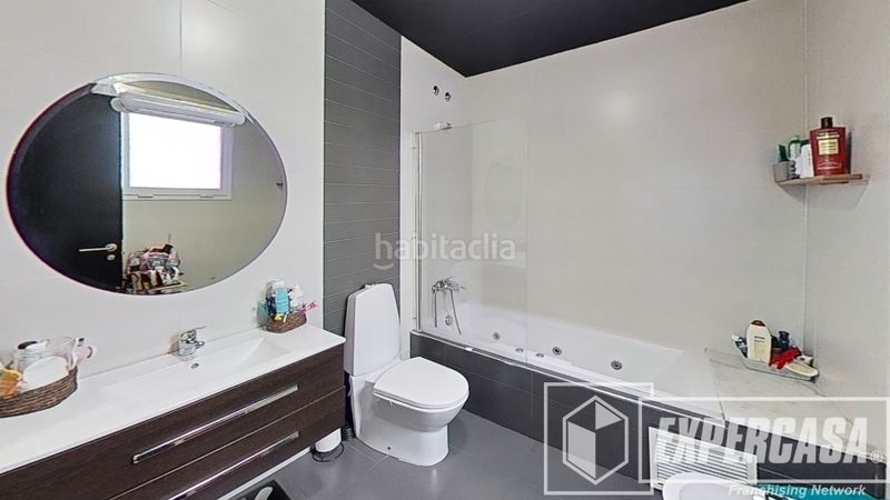 Foto 3f2ae5ad-06a7-42ca-9579-357f5b9c237b. Dúplex a Albal
