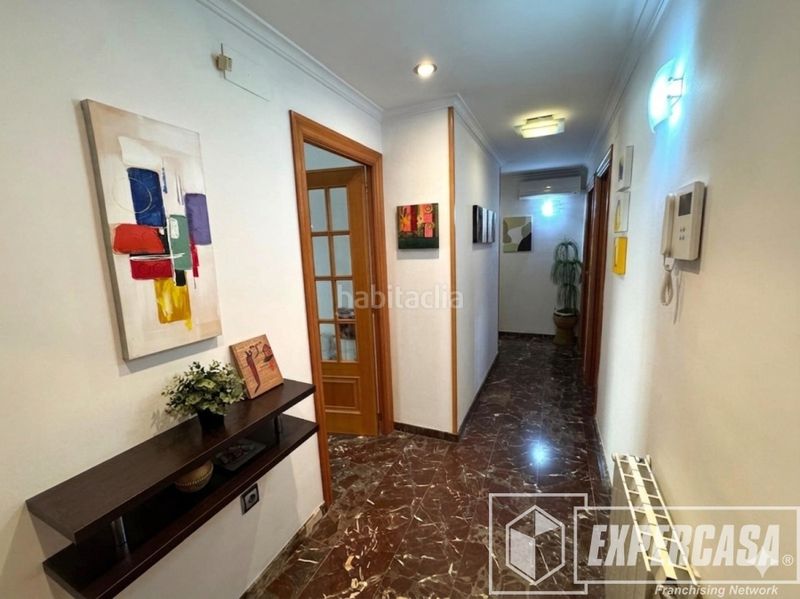 Foto 0df0b4b2-32f3-4953-8b26-f7165f2ab3fa. Pis a La Llum Valencia
