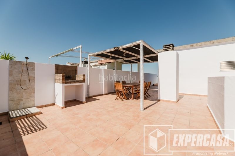 Foto edf1a8aa-b8ad-4086-a9a4-96870e60d6f0. Àtic amb aparcament a Massanassa