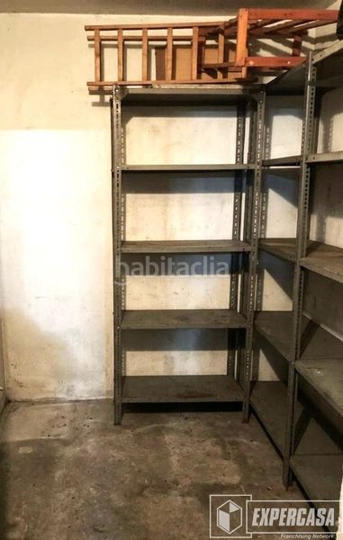 Foto 59ff0ca5-5153-47ba-9b54-e0781372e6de. Aparcament cotxe a Centro Bétera
