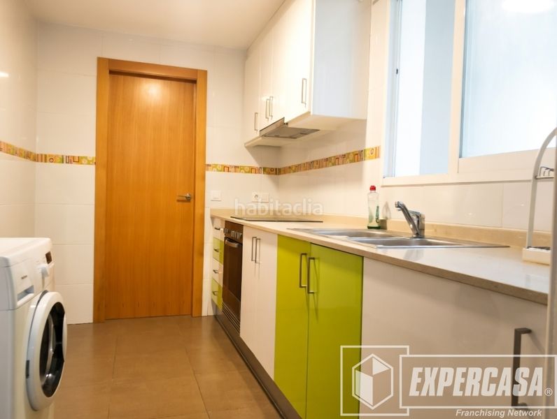 Foto cfb271ee-ca81-47e5-9504-f6b21e0ef874. Edificio in calle las peñas 12 in Centro Bétera