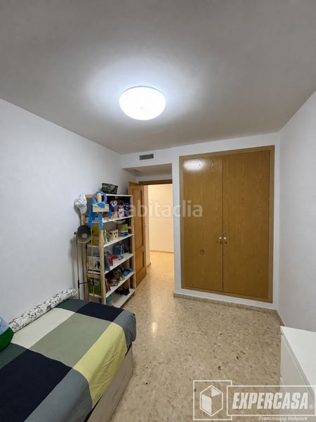 Foto 4ff96a55-9584-4328-8971-9f9adf104d33. Pis amb aparcament a Albal