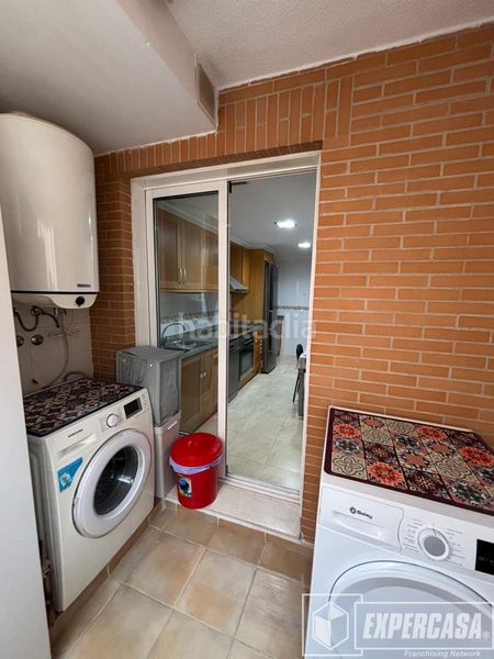 Foto a3660035-0d14-454b-be81-648f9982166e. Pis amb aparcament a Albal
