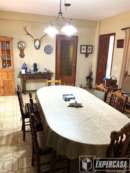 Foto f9c5bb8a-db1f-4c93-a9fa-dc4d7abf03e8. Chalet en Los Pinares-La Masia Bétera