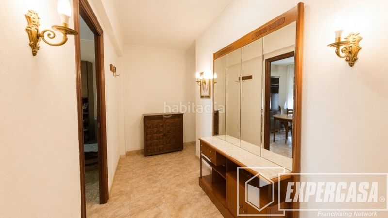 Foto fb702763-e0e2-4bab-86b7-2f7326884c8c. Pis a Metro - Auditorio Paiporta